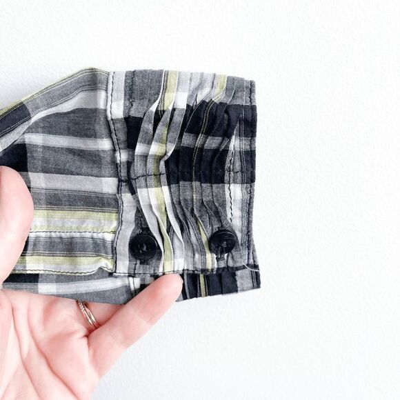 Vans Womens Button Down Shirt Ruffled Sparkle Plaid Yellow Black Medium NWT - Picture 3 of 9